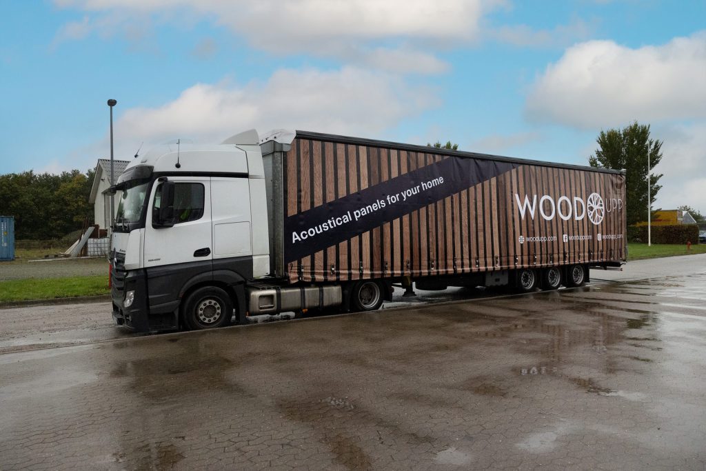 woodupp-delivery-truck-scaled-1