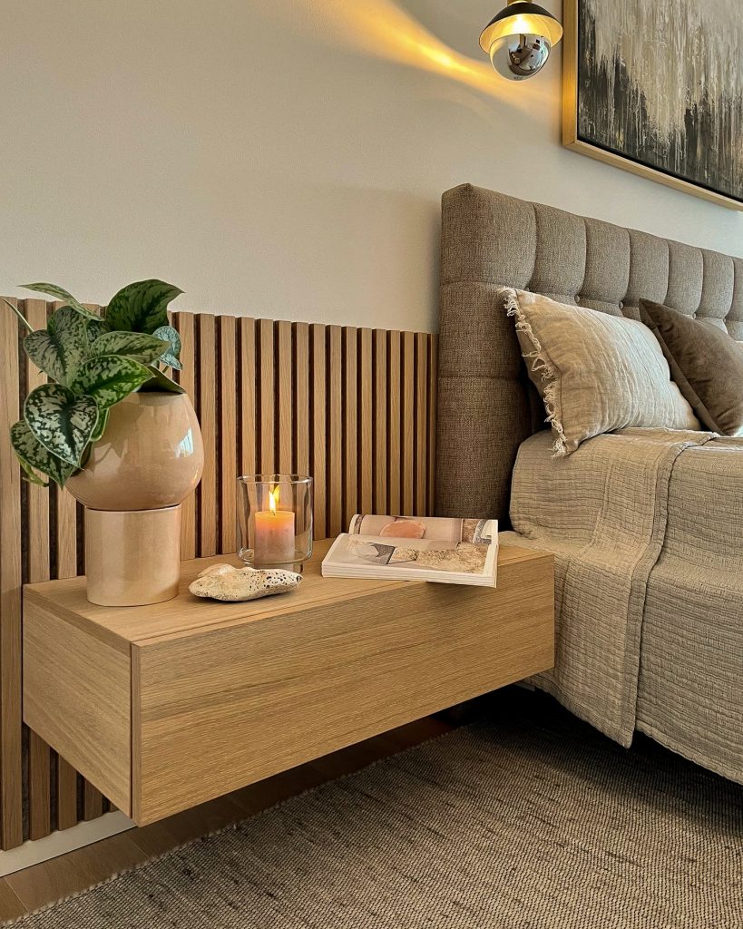 AkupanelClassicOakFelt-Grey-Bedroom-DE-@inoutsidedesign_1