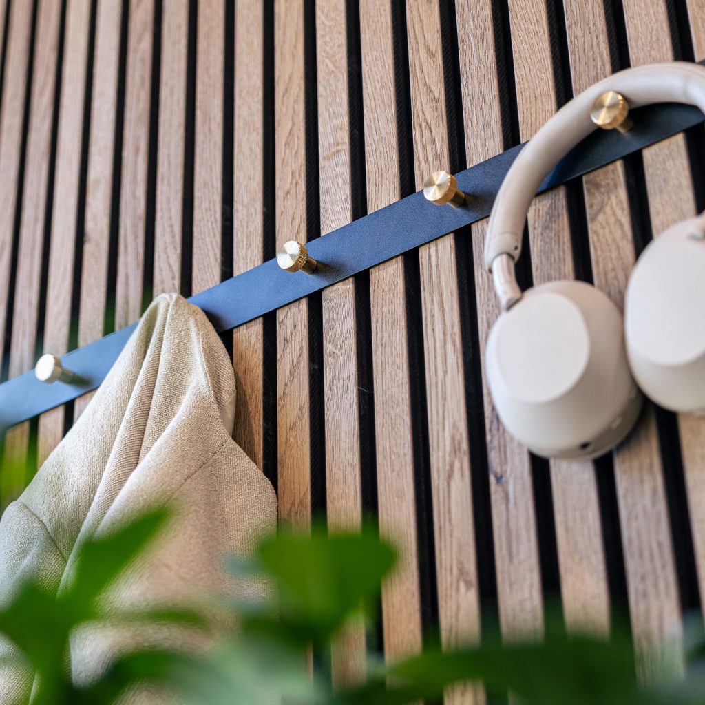 coat-hook-rack-x7-2