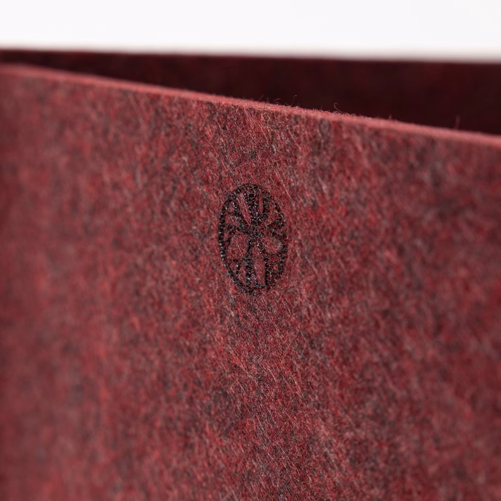 Image 3 de 8 dans la galerie EMBRACE | Vigg Felt Box