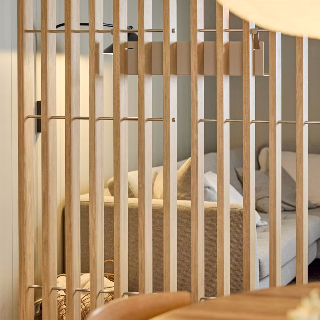 Image 5 de 6 dans la galerie EMBRACE | BM1 FR